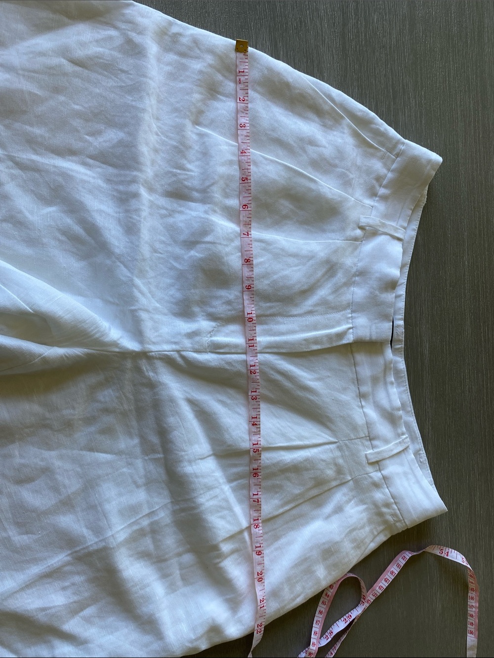 Ann Taylor White Linen Bermuda Shorts size 6 - Picture 9 of 13